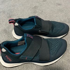 Cycling Shoes